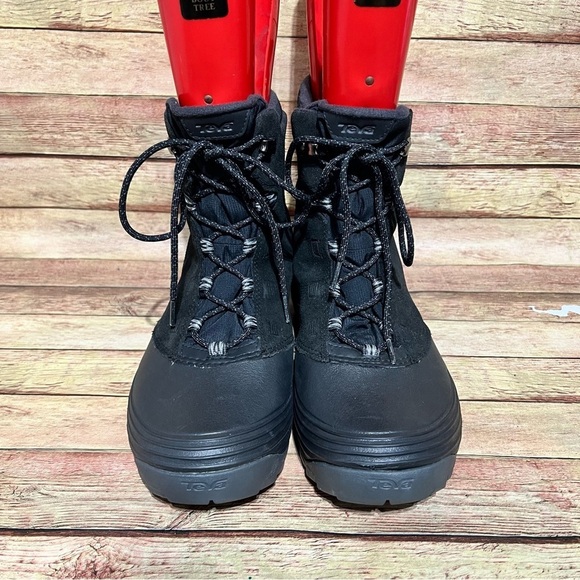Teva Highline Wateeproof Mid Boots main image 9